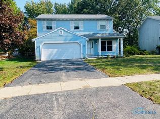 3926 Farmbrook Dr, Sylvania, OH
