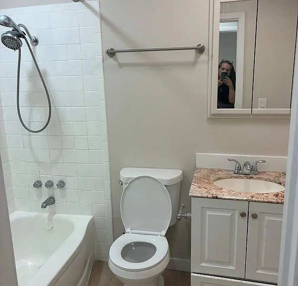 135 Cook St #3 — Photo 16