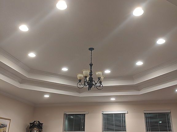 4th image of 6011 Sands Pointe Dr