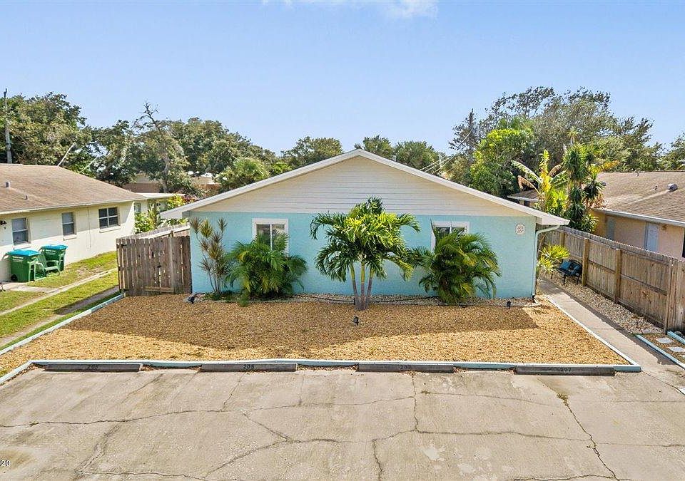 1st image of 207 Harrison Ave