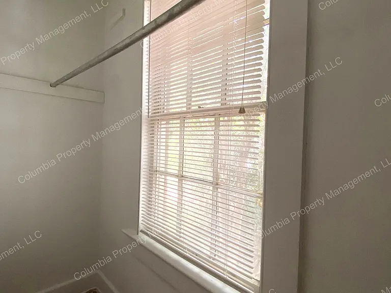 138 S Shandon St #A — Photo 10