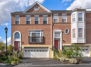 363 Federal Ct, Perth Amboy, NJ 08861