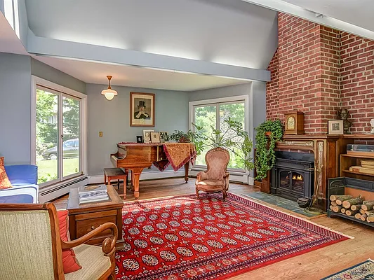 Sold by Robert E. Hill  | media 33