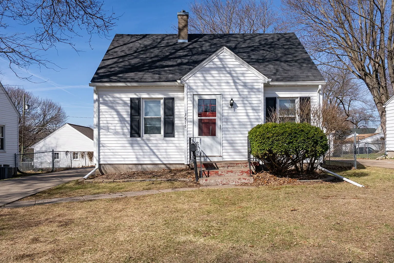 3418 Taylor St photo 1