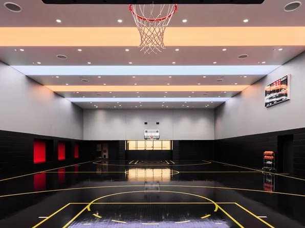 252 South Street image 11 of 28