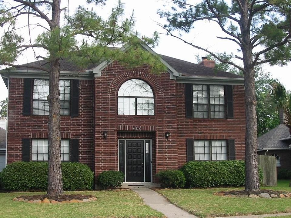 1st image of 14914 Woodhorn Dr
