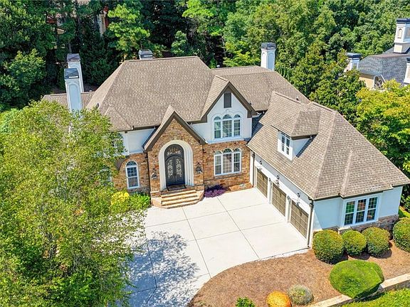 3rd image of 3154 Saint Ives Country Club Pkwy
