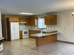 106 5th Ave S APT 1, Cold Spring, MN 56320