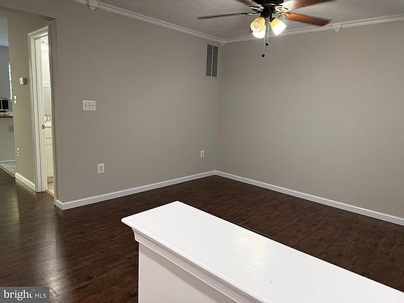 4th image of 22716 Othello Ln