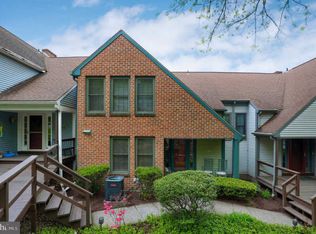 467 Lovell Ct, Hummelstown, PA 17036