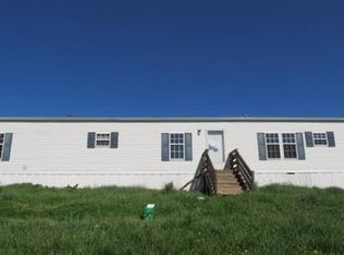 722 Ammen Rd, Fincastle, VA 24090
