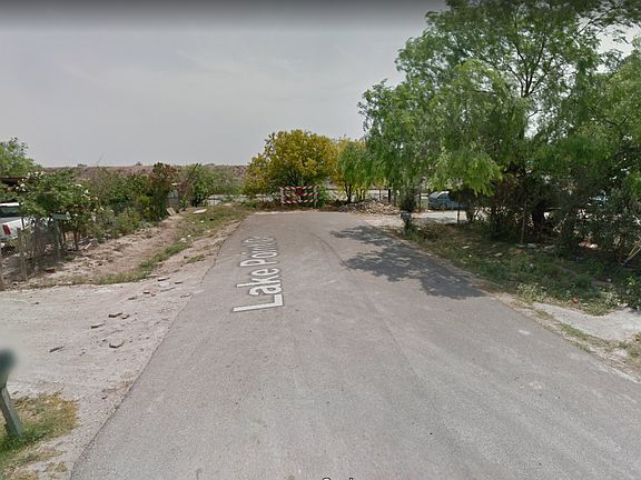 3rd image of 9008 Lake Point Dr