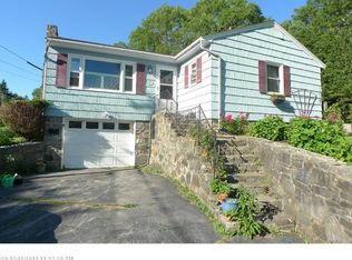 25 Kenney Field Dr, Boothbay Harbor, ME 04538