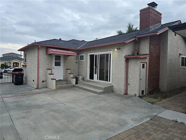 205 E Bencamp St — Photo 5