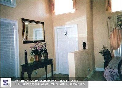 4th image of 5267 NW 55th St