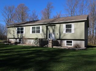 111 Stonewall Ter, Newfoundland, PA 18445