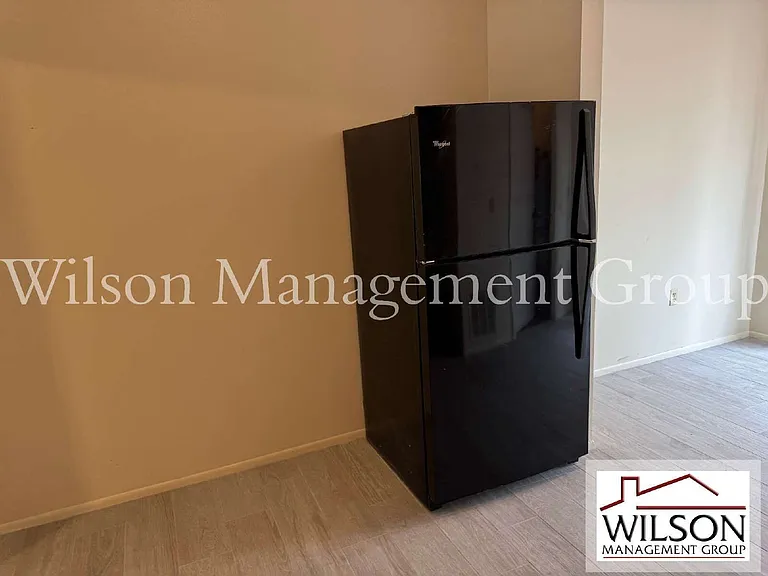 10041 Massey St — Photo 8
