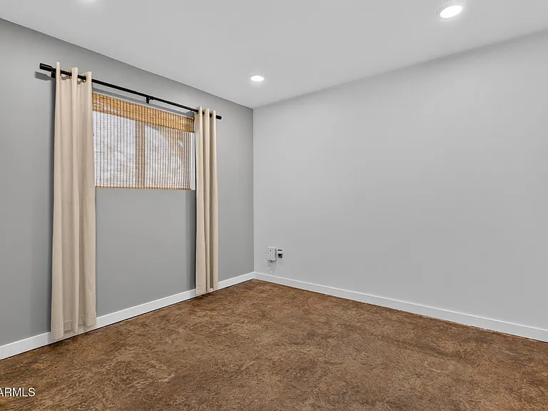 346 E Papago Dr — Photo 21