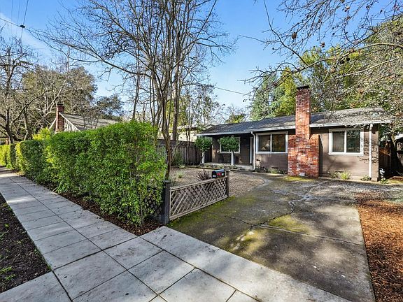 2nd image of 1307 Spring Street