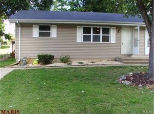 15 Rainbow Dr #A, Saint Peters, MO