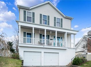 30 Pinebrook Rd, New Rochelle, NY 10801