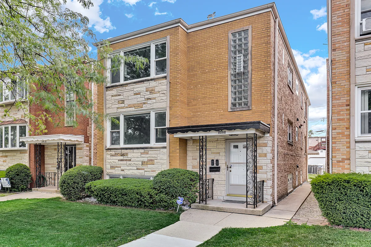 Building Photo - 5420 N Central Ave #2