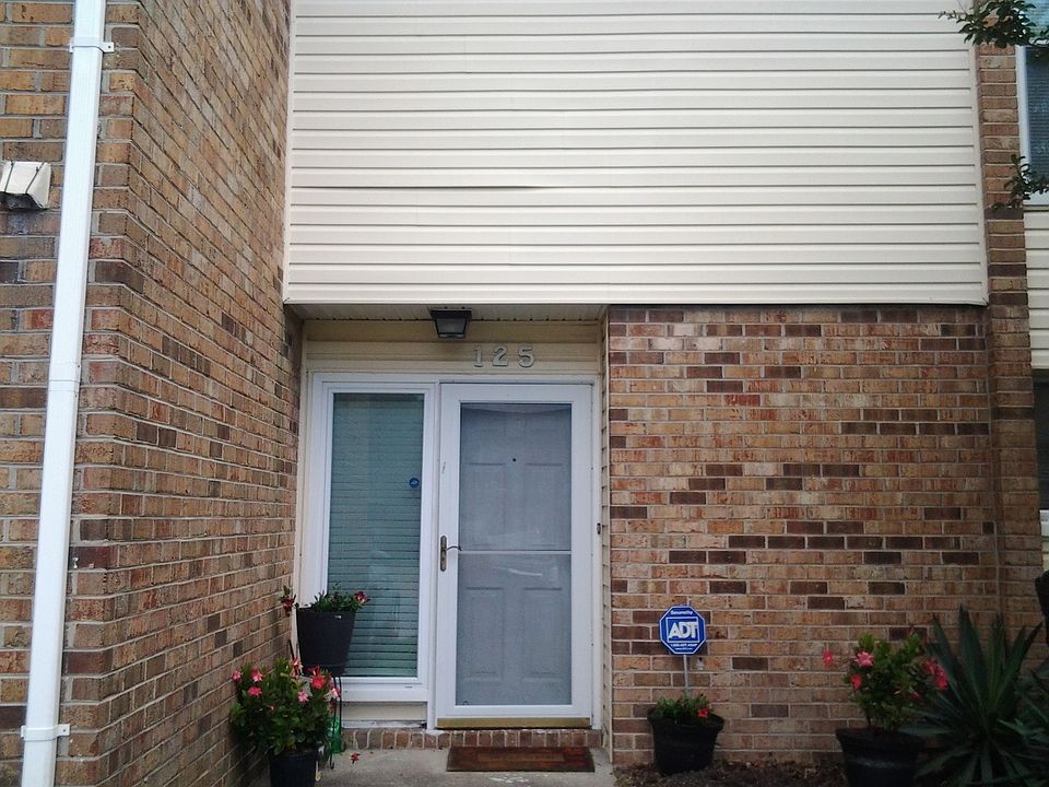 1st image of 125 Tower Dr