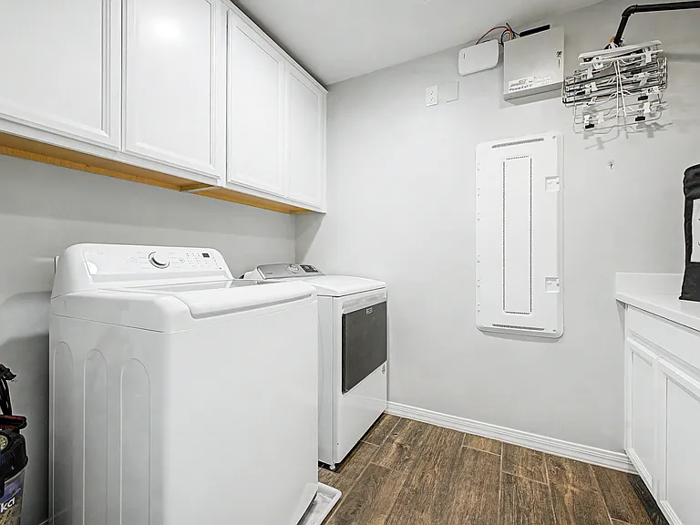 11961 N Silver Village Pl — Photo 24