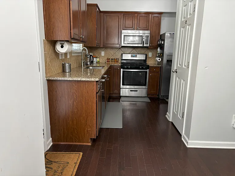 5600 Moresby Ct — Photo 12