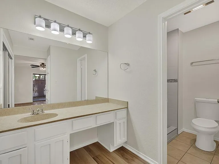 1202 Thorpe Ln #701 — Photo 22
