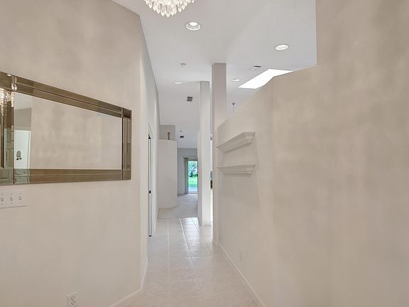 5th image of 173 N Lakeshore Drive #173