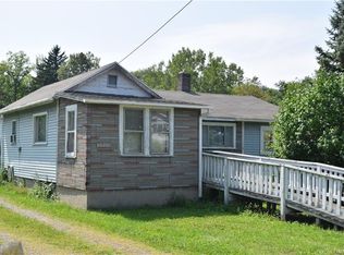 4997 Daisy Ln, Buffalo, NY 14219