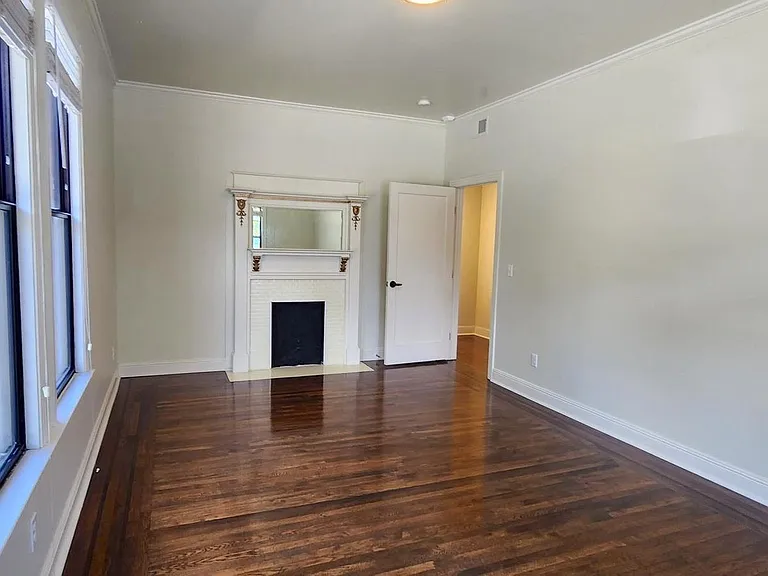 251 255 Lincoln Way 1206 #1212 — Photo 13