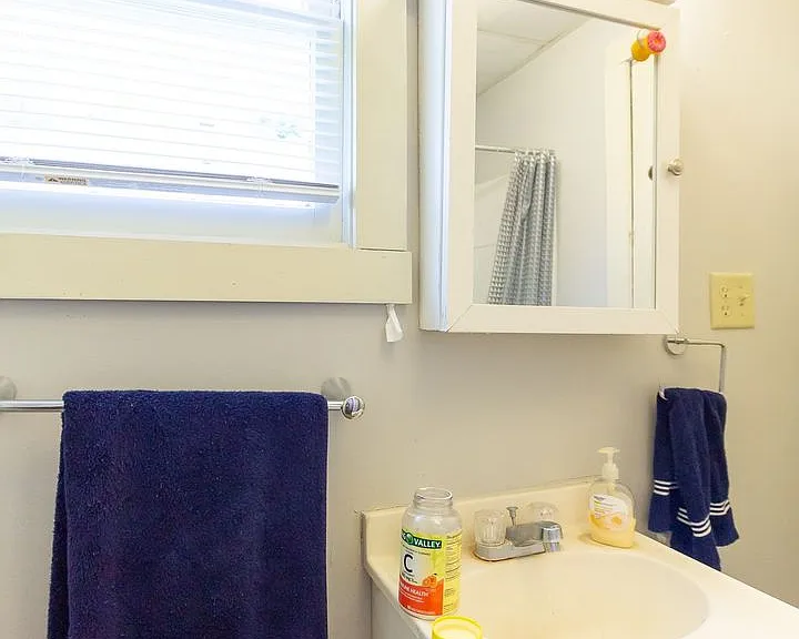 2100 N Ball Ave — Photo 1