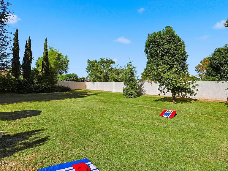 10432 W Avalon Dr — Photo 30