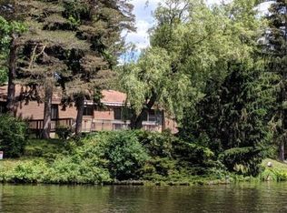 4065 Cobblestone Ct, Beaverton, MI 48612
