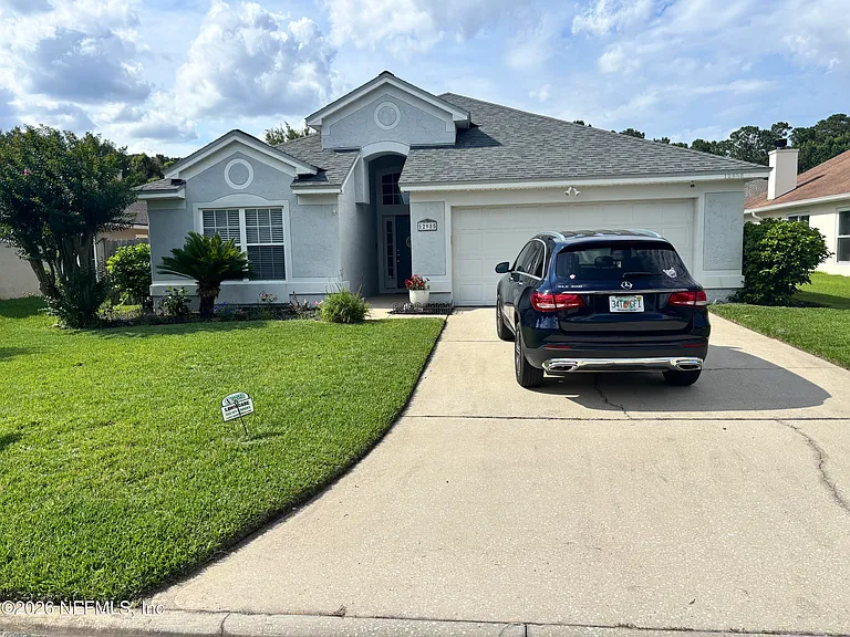 12985 Harborton Dr — Photo 1