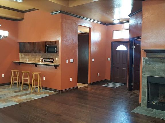 4th image of 5124 NW 17th St