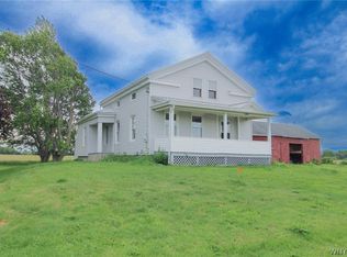 15634 Lakeshore Rd, Kent, NY 14477