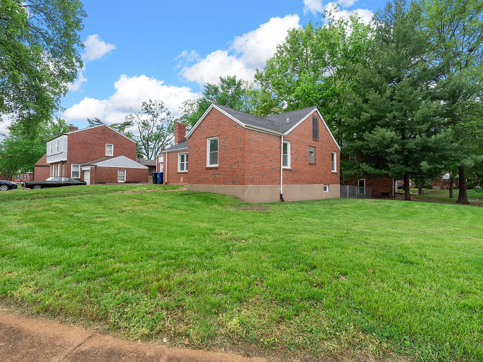 3 bed, 1284 sqft, $5,000 — Photo 3
