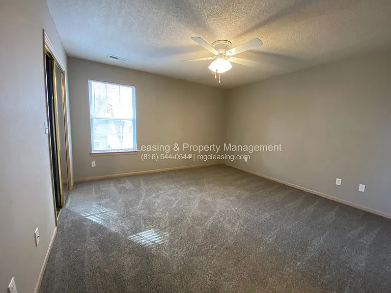 908 Garden Way #914 — Photo 9