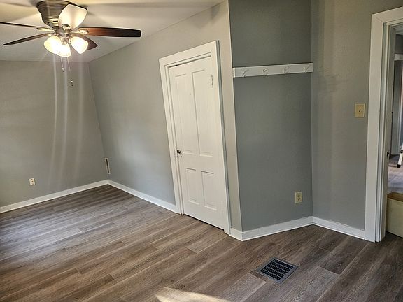 4th image of 311 E Jefferson Street # Second Floor