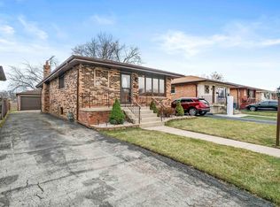 483 164th St, Calumet City, IL