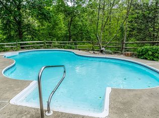 4 Wychwood Ln, Langhorne, PA