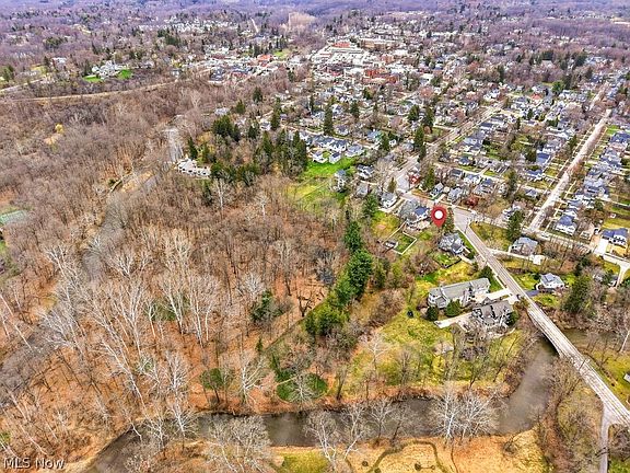 4th image of 106 Solon Rd