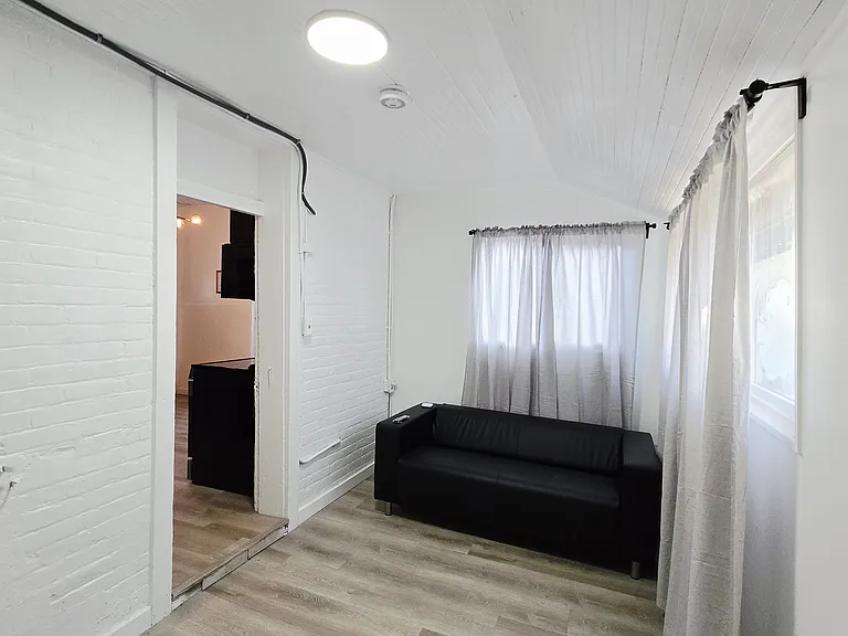 655 S Washington St #2 — Photo 9