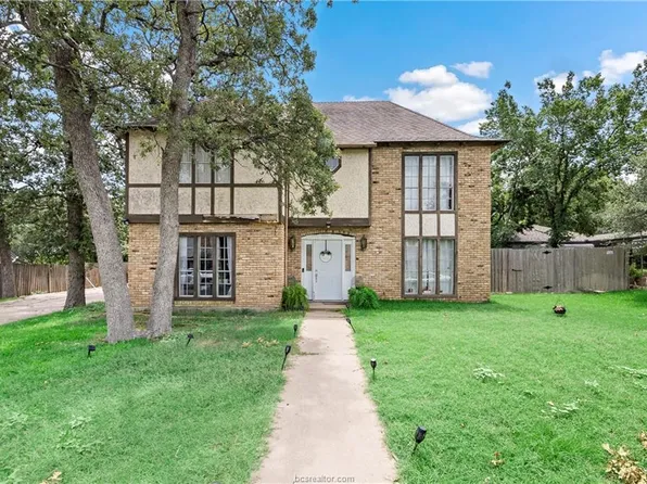 2508 Memorial Dr, Bryan, TX 77802