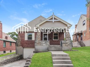 3951 N Clerose Cir, Cincinnati, OH 45205