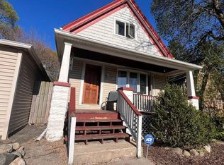 634 N 40th St, Milwaukee, WI 53208