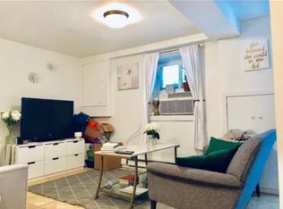 131 19th St #1S, Brooklyn, NY 11232